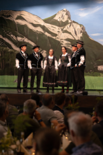 ARGE Schutzwaldtagung 2024 Mels SGFV Lea Dörig Jodelchörli 3.jpg